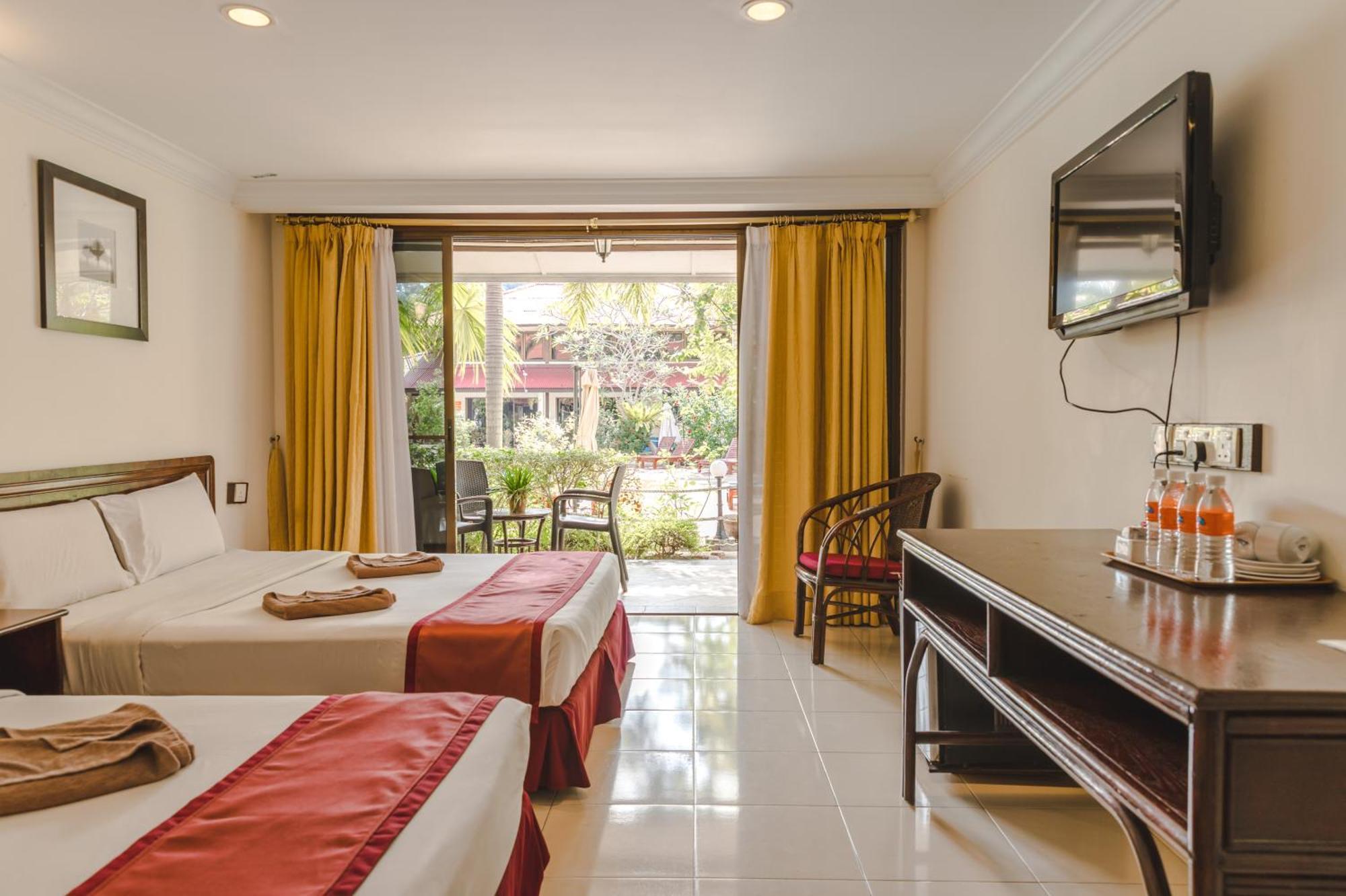 Kampong Pasir Bogak Pangkor Sandy Beach Resort מראה חיצוני תמונה