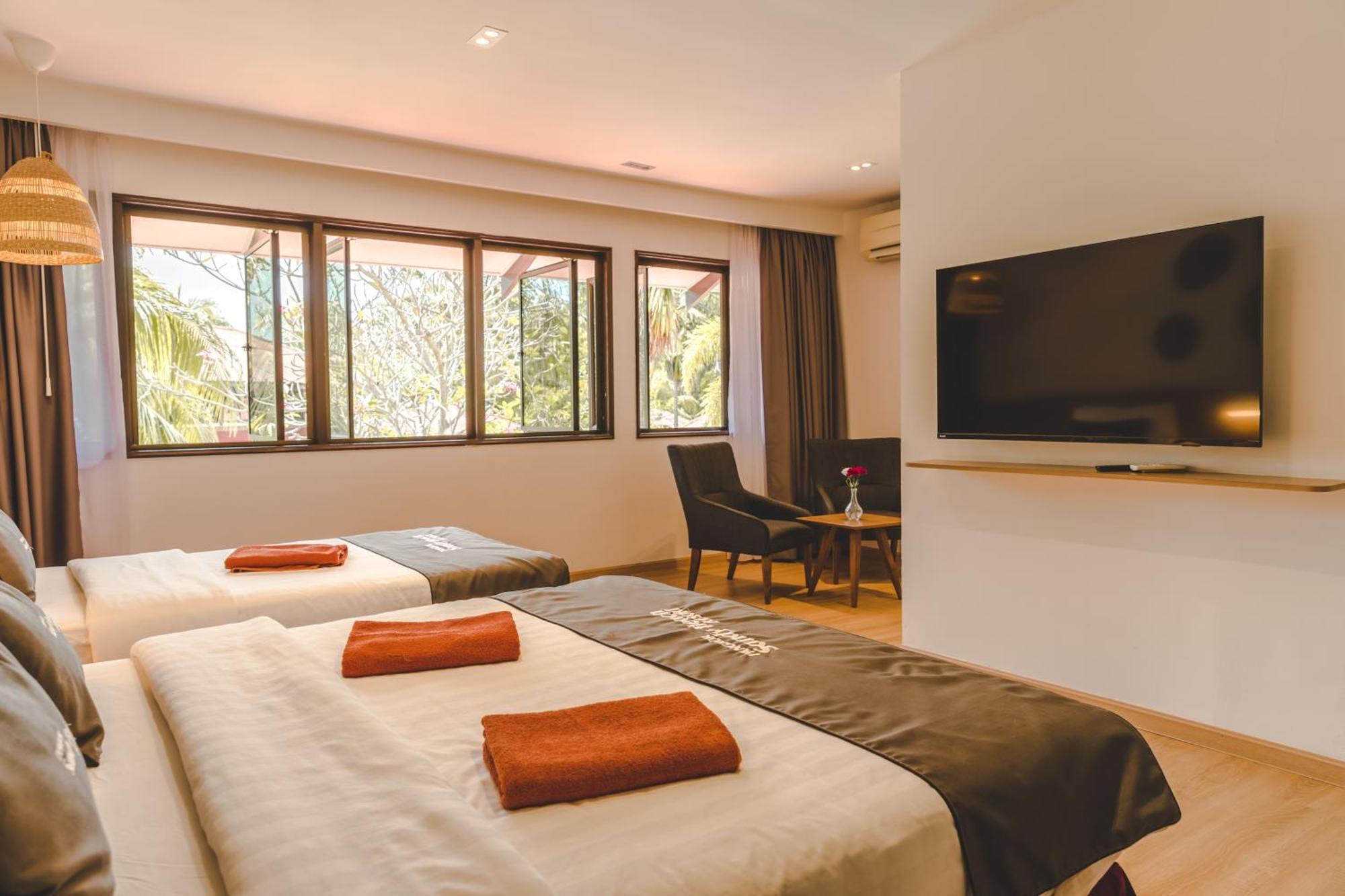 Kampong Pasir Bogak Pangkor Sandy Beach Resort מראה חיצוני תמונה
